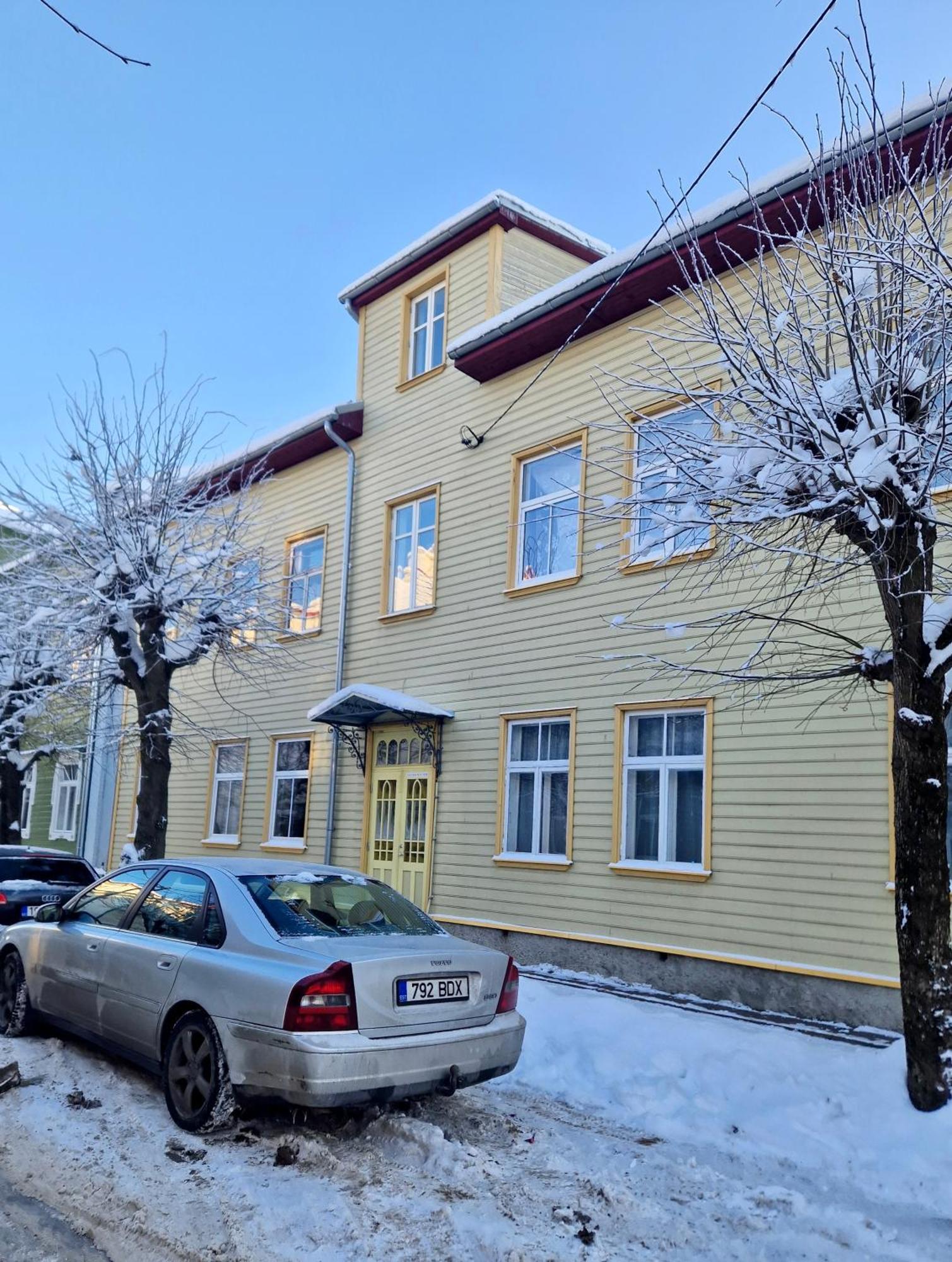 Tolstoi Scandinavian 1 Bedroom Apartment + Free Parking ตาร์ตู ภายนอก รูปภาพ